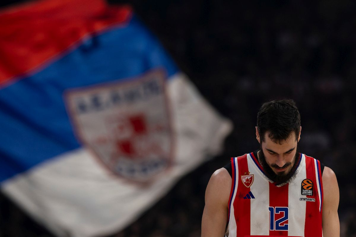 Nijedan srpski sportista nije izdao Kosovo kao Kalinić: "Svjestan sam da će me mnogi zamrziti" Nijedan srpski sportista nije izdao Kosovo kao Kalinić: "Svjestan sam da će me mnogi zamrziti"