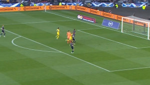 Ludnica na Hampden Parku: Ukrajina vodi!