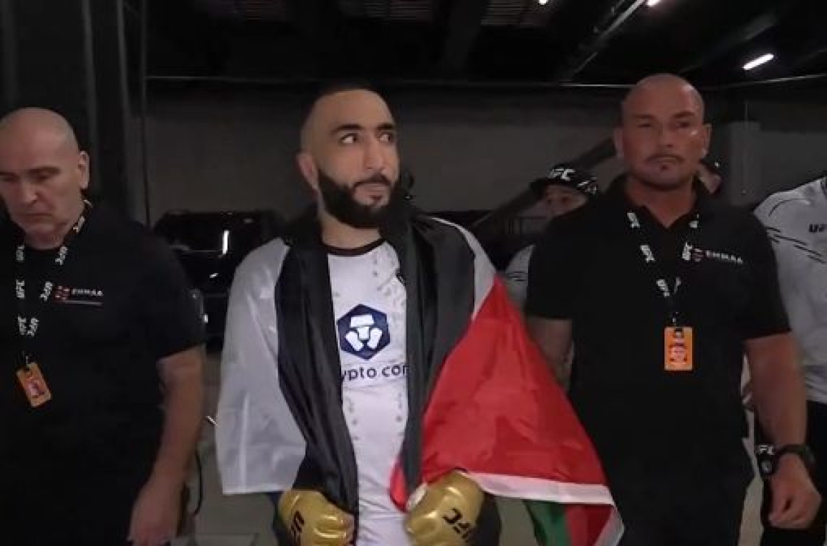 Palestinac šokirao UFC i osvojio pojas: "Alhamdulilah, ovo je za moj narod u Palestini" Palestinac šokirao UFC i osvojio pojas: "Alhamdulilah, ovo je za moj narod u Palestini"