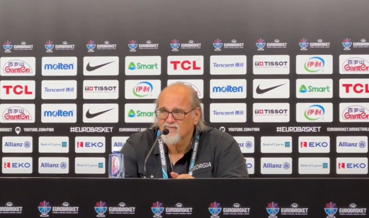Džikić otkrio istinu o Shengeliji, ali i iznenadio novinare nesvakidašnjim odgovorom Džikić otkrio istinu o Shengeliji, ali i iznenadio novinare nesvakidašnjim odgovorom