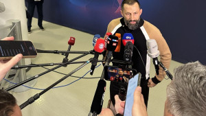 Bez oraha u džepu: Salihamidžić stao pred novinare i odgovorio na parole navijača Bayerna!