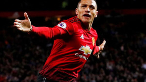 Alexis raskinuo ugovor sa Manchester Unitedom, zaradio bogatstvo, a zatim potpisao za novi klub