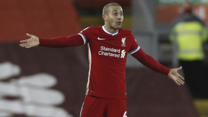 U Bayernu sigurno nisu tužni: Thiago proživljava pravi horor na Anfieldu