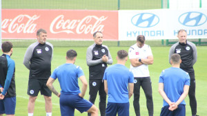 Novi igrači izabrali brojeve, Hadžibegić izbjegao situaciju u koju se doveo u martu