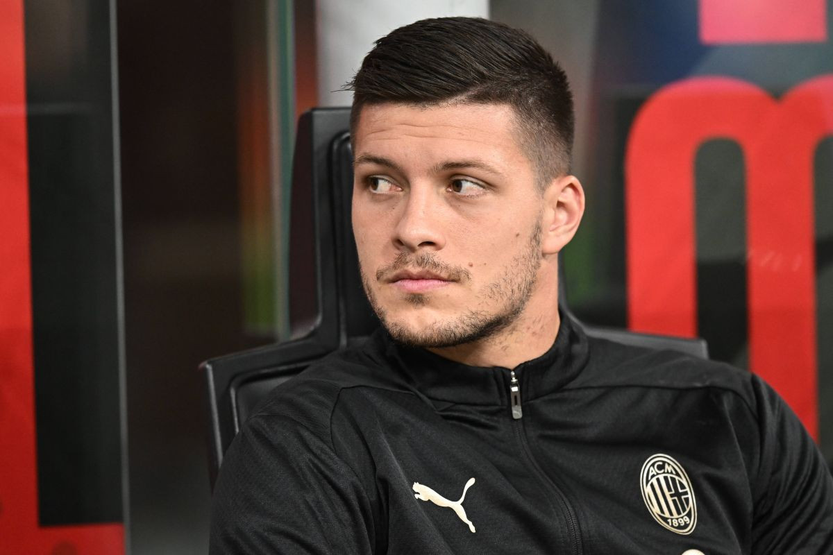 Završava se noćna mora Luke Jovića u Milanu, potpisuje za još jednog velikana u januaru Završava se noćna mora Luke Jovića u Milanu, potpisuje za još jednog velikana u januaru