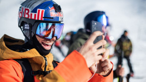 Markus Eder ekstremni skijaški spust počeo u Švicarskoj, a završio ga u Italiji