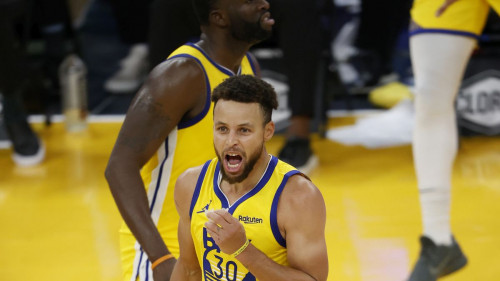 Nezapamćena utakmica čudesnog košarkaša: Steph Curry sa 62 poena pregazio Nurkića i ekipu