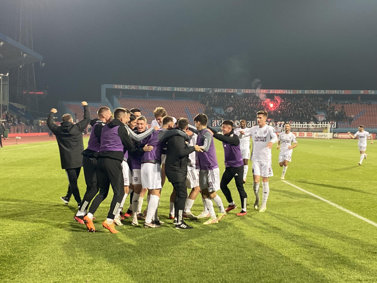 Hasić pogodio u Banjaluci, pa u stilu Messija se radovao pred navijačima Borca!
