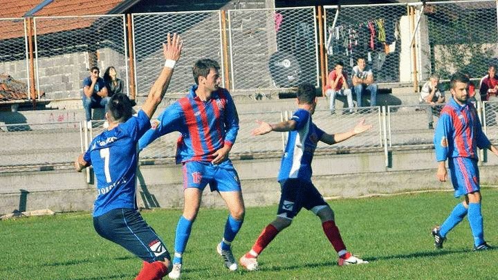 Nevjerovatne scene: Povrede prekinule meč u Brčkom