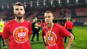 Haskić i Pršeš sretni što nose trofej u Mostar: Za naše navijače!