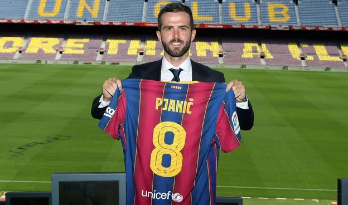 Broj osam ponovo slobodan u Barceloni, ali ga klub neće vratiti Miralemu Pjaniću