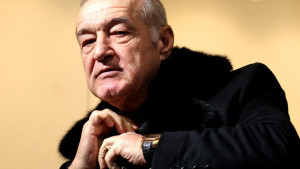 Becali poludio kada je čuo da bi Hrvat mogao biti selektor: "Ubijte se! U Savezu rade luđaci"