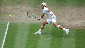 Borba u pet setova je gotova: Italijan u polufinalu Wimbledona, čeka ga Novak Đoković