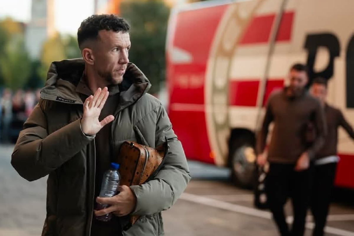 Kad je sve bilo gotovo Ivan Perišić se javio samo jednom igraču: "Sada možeš mirno spavati"