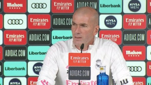 Zidane burno reagovao na pitanje: Jeste li ozbiljni? Recite mi u lice sve što imate!