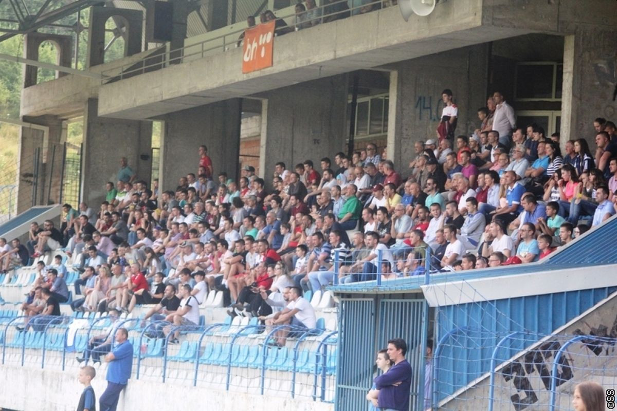 Na Piroti su svojevremeno padali i najveći bh. timovi: Svi se nadaju u svijetlu budućnost NK Travnik Na Piroti su svojevremeno padali i najveći bh. timovi: Svi se nadaju u svijetlu budućnost NK Travnik
