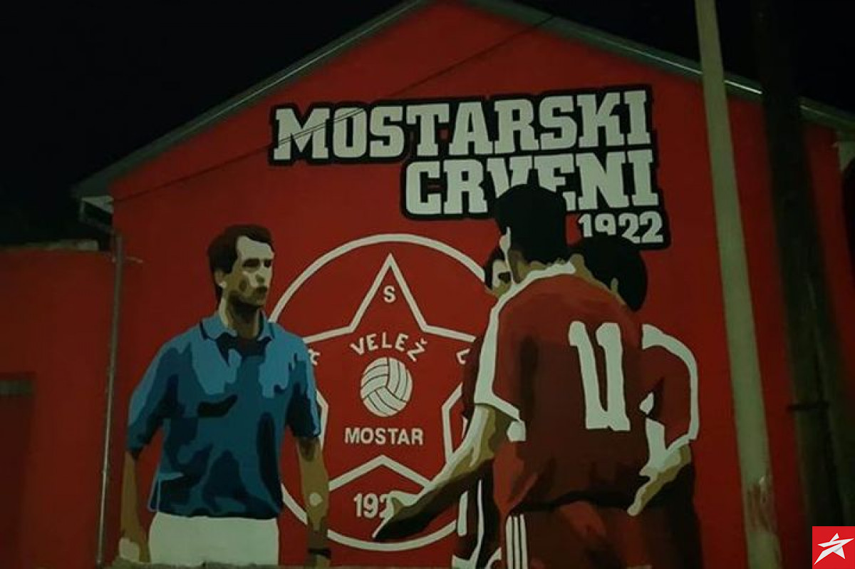 Veličanstven prizor iz Mostara: Red Army posvetio veliki mural Dušanu Bajeviću i Semiru Tuci