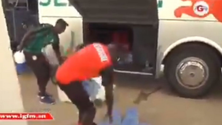 Dok većina današnjih fudbalera izigrava zvijezde, Sadio Mane je druga priča