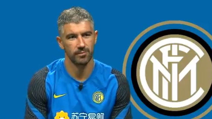 Kolarov: Za mene je bila lagana odluka da prihvatim ponudu Intera