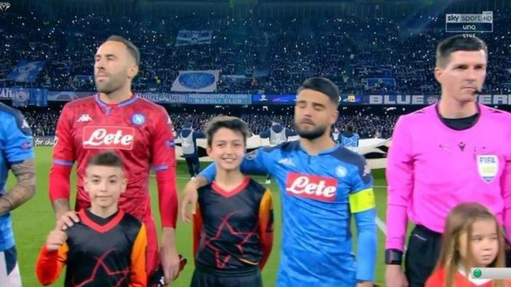 Insigne je večeras pronašao način da ga ne ismijavaju zbog visokog dječaka