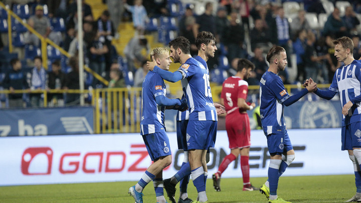 Plavi na novom teškom ispitu, Rahimić protiv "svojih"