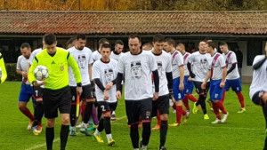 Normalni, reagujte: Balkanski monstrum na majicama fudbalera  