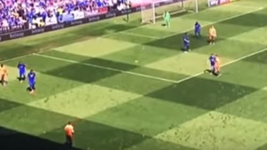 Komedija u Cardiffu: Igrač Readinga izveo nezapamćen aut