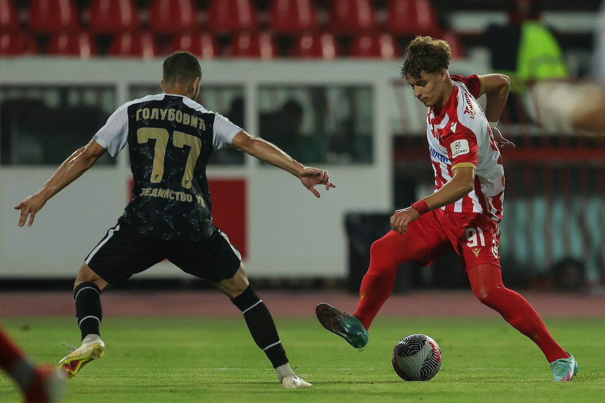 Bolji je od slavnog oca, Zvezdi će zbog njega velikani kucati na vrata: Lazar Jovanović razbio Milan Bolji je od slavnog oca, Zvezdi će zbog njega velikani kucati na vrata: Lazar Jovanović razbio Milan