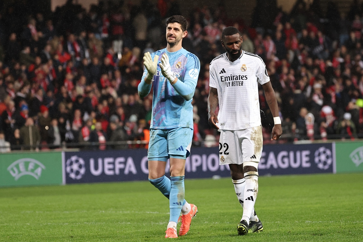 Real Madrid preko penala došao do četvrtine finala, Englezi bez problema prošli dalje Real Madrid preko penala došao do četvrtine finala, Englezi bez problema prošli dalje