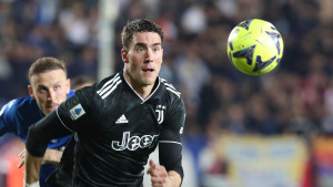Bayern poslao jednu, zatim drugu ponudu za Vlahovića, ali Juventus je dva puta imao isti odgovor