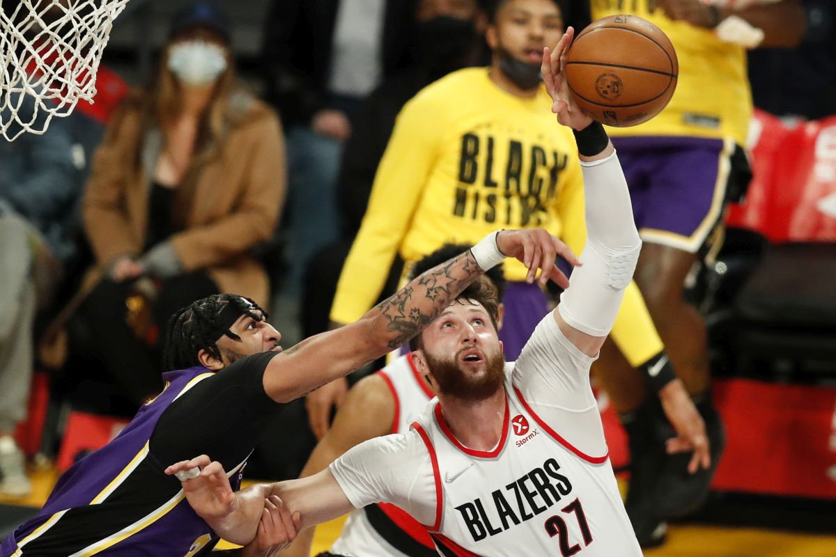 Nurkić odličan protiv Lakersa, ali Portland nastavlja s porazima