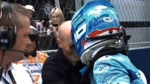 Leclerc izašao iz bolida i iznenadio se kada je pored staze vidio jednog od najboljih veznjaka ikad