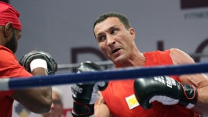 Legendarni Vladimir Kličko u 48. godini naciljao titulu prvaka svijeta: "Pregovori su..."