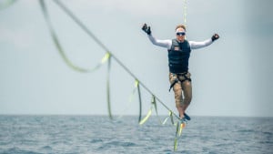 Jaan Roose u najtežem izazovu dosad hodao između parasaila i čamca