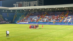 Scena sa centra terena stadiona Grbavice govori mnogo toga 