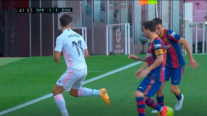 Dolazi vrijeme za neke nove klince: Asensio zaplesao s loptom Messiju pred očima 