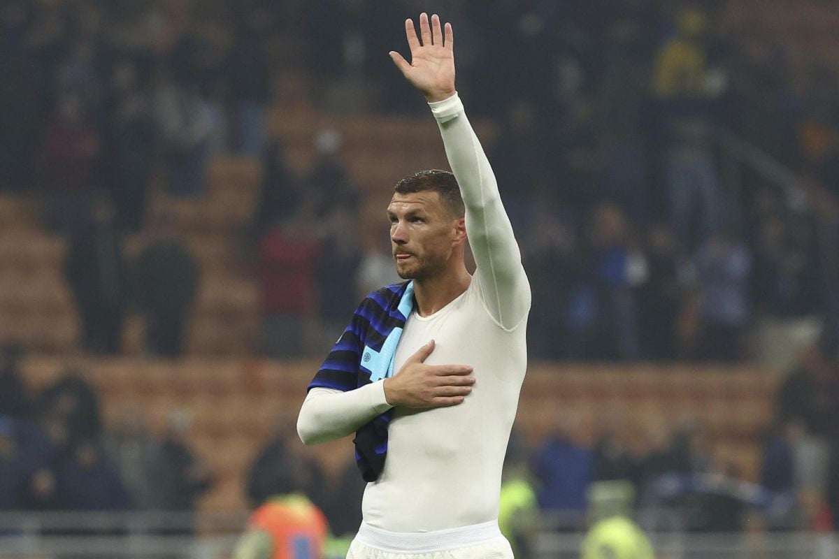 Da se naježiš: Scena s 'Giuseppe Meazze' pokazuje ko je i šta je Edin Džeko! Da se naježiš: Scena s 'Giuseppe Meazze' pokazuje ko je i šta je Edin Džeko!