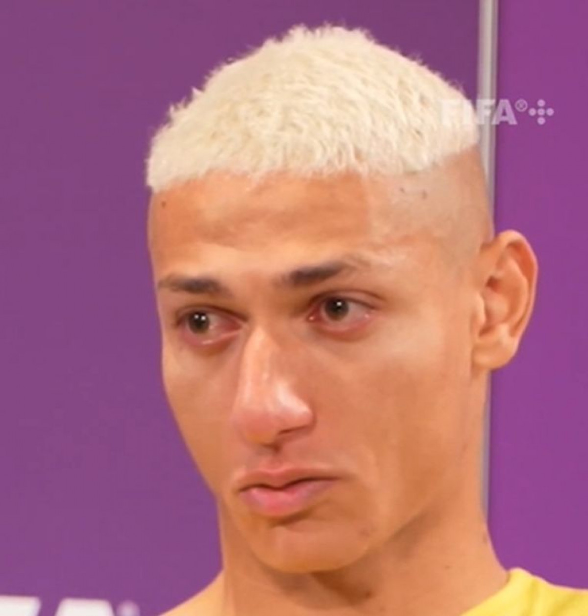 Nije ni njima novac sve: Richarlison upoznao uzora iz djetinjstva pa plakao kao malo dijete Nije ni njima novac sve: Richarlison upoznao uzora iz djetinjstva pa plakao kao malo dijete