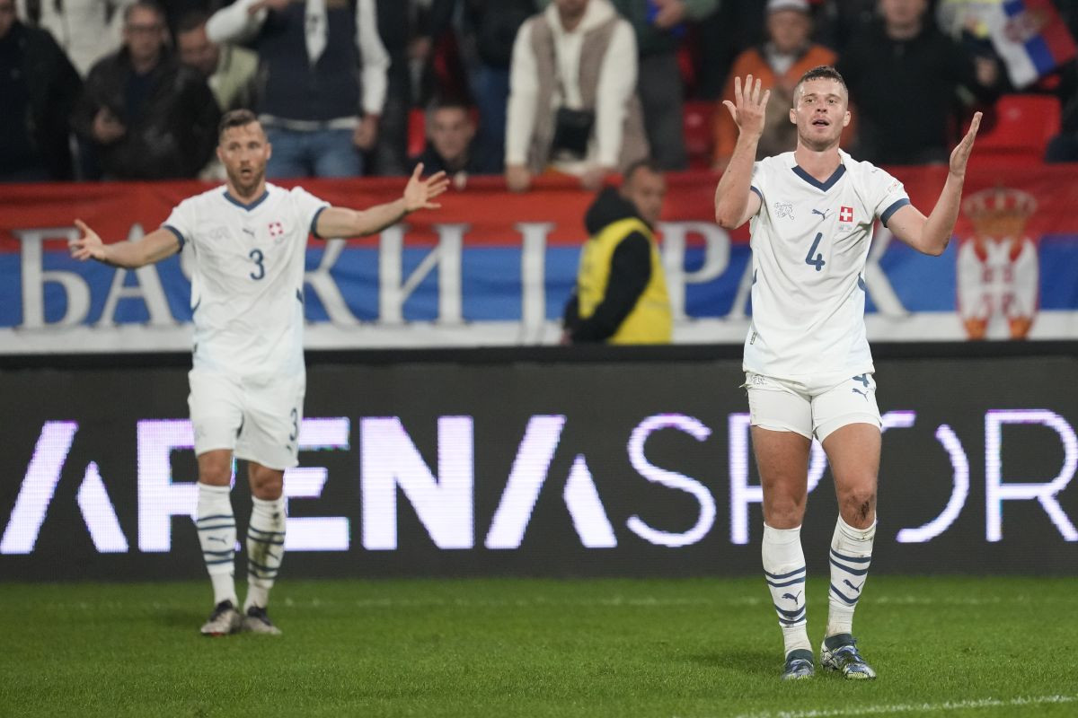 Svi misle da je Albanac s Kosova dao gol za Srbiju, prezime ga 'zeza': "Nisam ja iz Srbije" Svi misle da je Albanac s Kosova dao gol za Srbiju, prezime ga 'zeza': "Nisam ja iz Srbije"