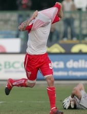 Pinilla potpisao za Palermo