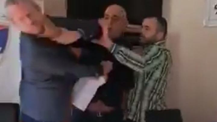 Pojavio se snimak tuče u prostorijama Fudbalskog saveza RS