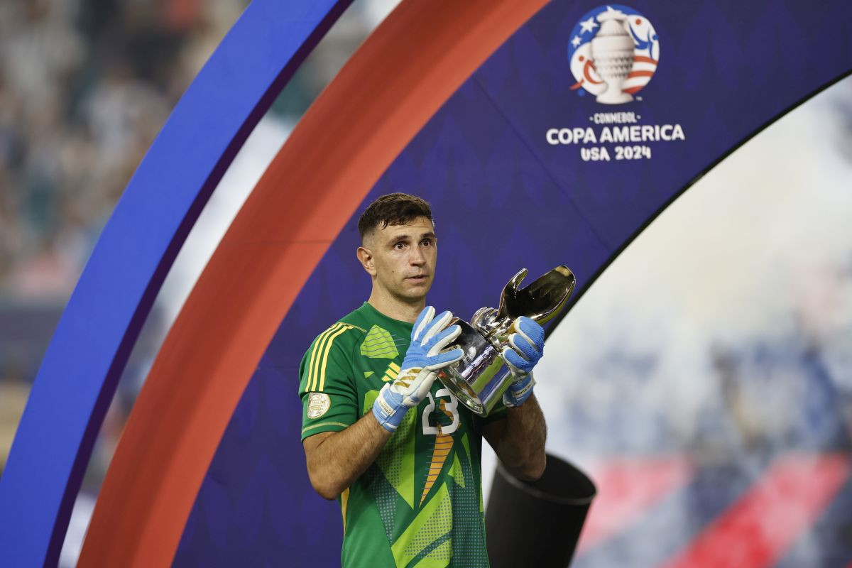 FIFA suspendovala Emiliana Martineza FIFA suspendovala Emiliana Martineza