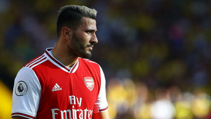 Kolašinac o šansama Arsenala u Premier ligi: Ko zna šta se može desiti na kraju sezone...