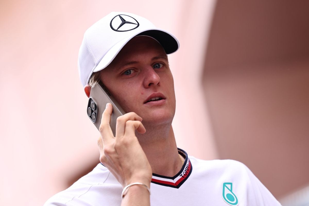 Mick Schumacher se vraća u Formulu 1 iduće sezone? "Pregovaramo, u odličnoj sam poziciji" Mick Schumacher se vraća u Formulu 1 iduće sezone? "Pregovaramo, u odličnoj sam poziciji"