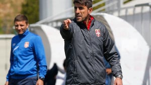 Veljko Paunović je odmah doživio žestoke udarce na klupi Srbije!