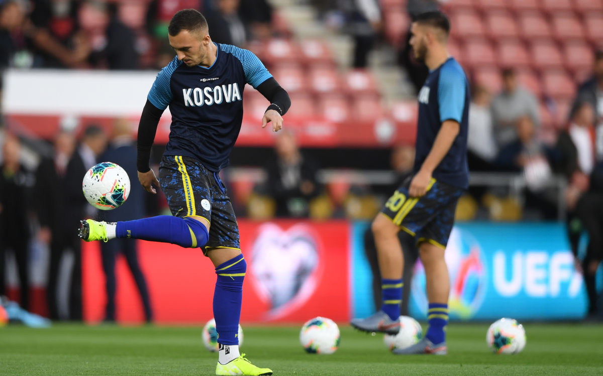 Kosovo šokiralo Englesku u prvoj minuti, ali slavlje nije dugo trajalo