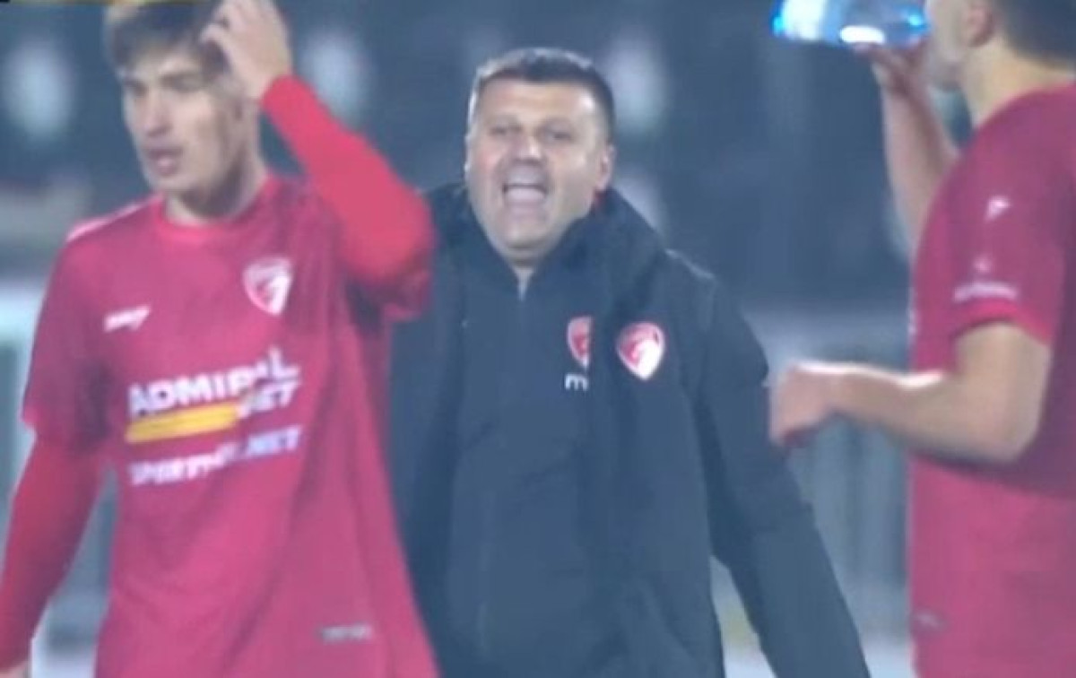 Totalni muk na stadionu Partizana u 83. minuti, ni Feđa Dudić nije ostao imun na ono što je vidio Totalni muk na stadionu Partizana u 83. minuti, ni Feđa Dudić nije ostao imun na ono što je vidio