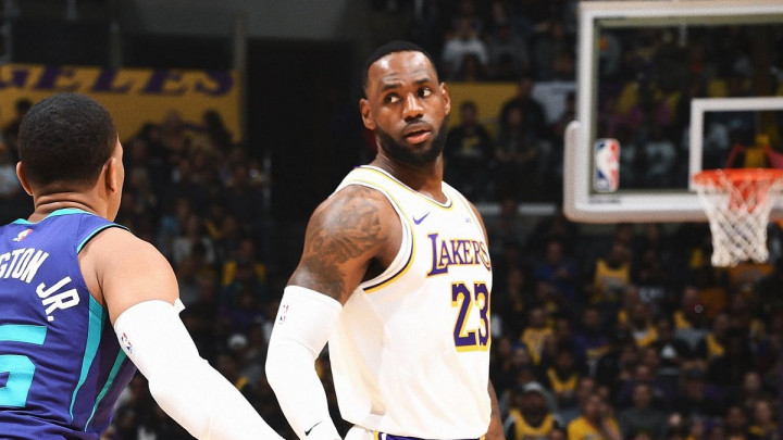 LeBron James zbog požara morao pobjeći iz kuće