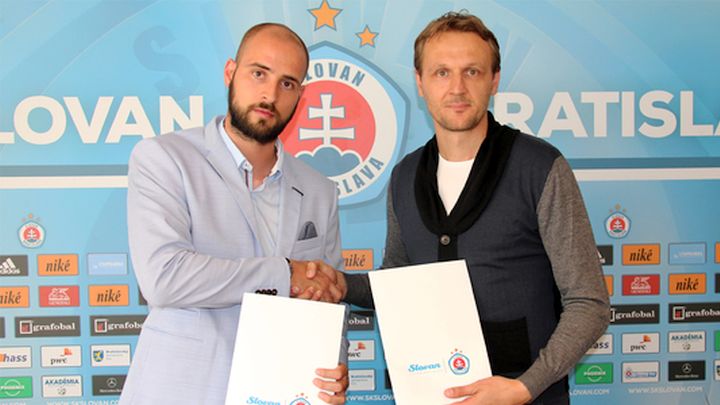 Nesuđeni trener Željezničara preuzeo Slovan Nesuđeni trener Željezničara preuzeo Slovan
