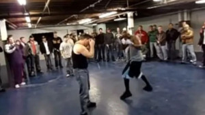 Tjelohranitelj muzičke zvijezde izazvao bivšeg boksera: Obračun golim šakama dugo je trajao